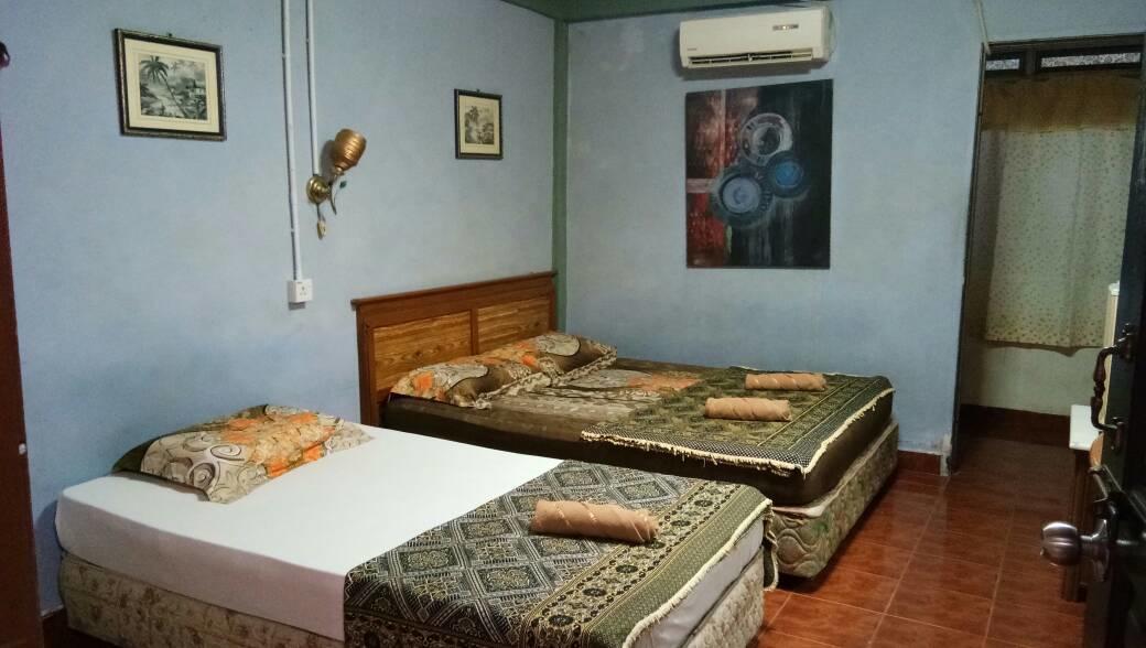 Chenang Lodge Motel Langkawi Buitenkant foto